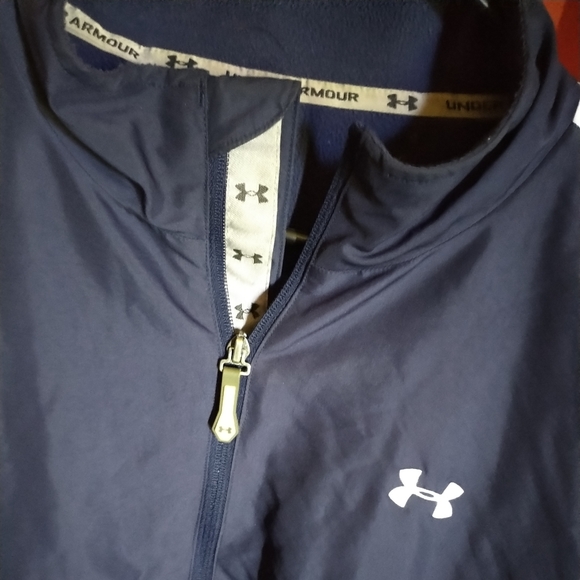 under armour jacket - Picture 2 of 3